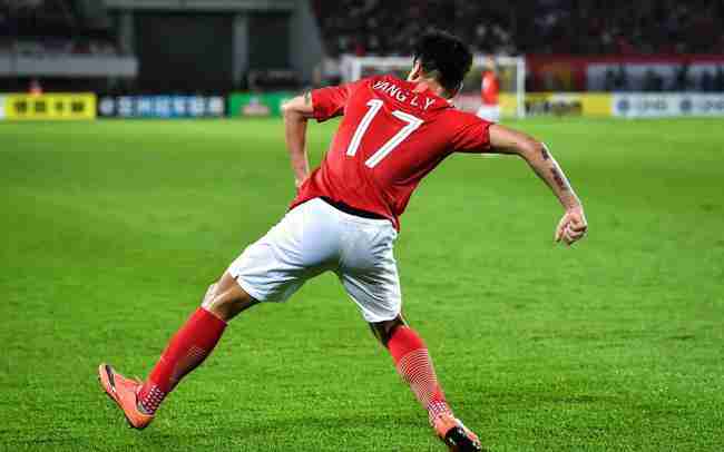 ǹ-˹÷۬ 4-0ī