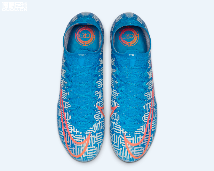 C罗为武磊送上球场新杀器:全新耐克Mercurial 360足球鞋中国限定版