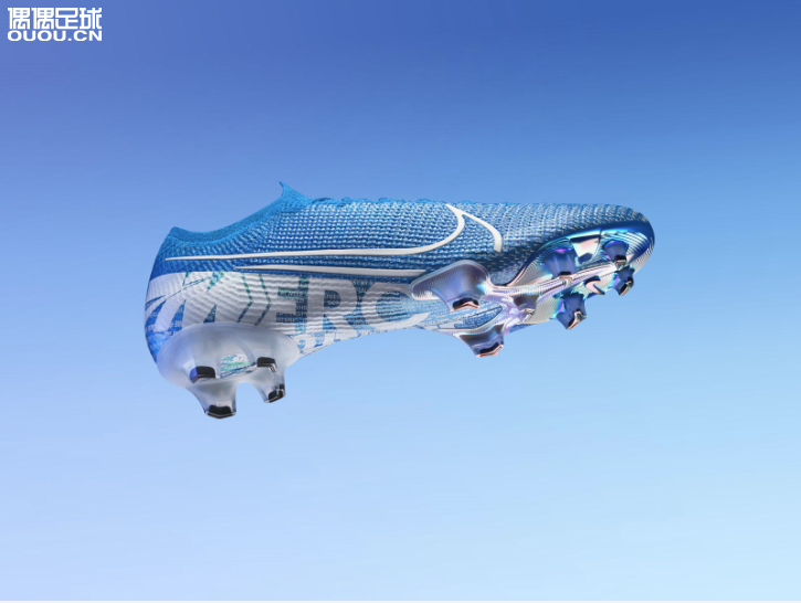 C罗为武磊送上球场新杀器:全新耐克Mercurial 360足球鞋中国限定版