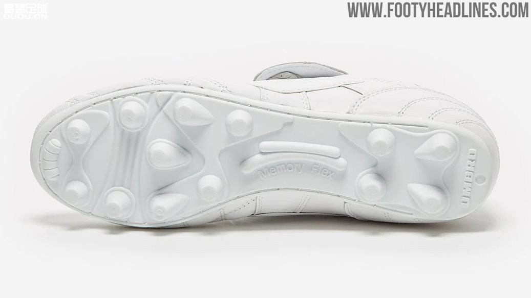 ȫ׵Umbro Specialiսѥ һ˫սѥ