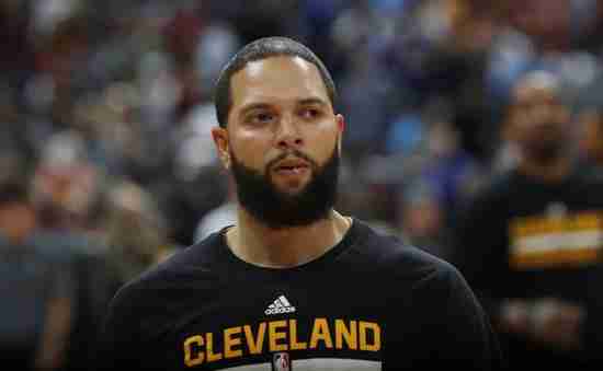 һʣ NBA޳Է˯޵Ĵ˵
